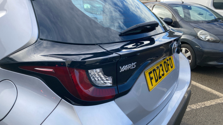 Toyota Yaris 1.5 Hybrid Icon 5dr CVT Hybrid Hatchback